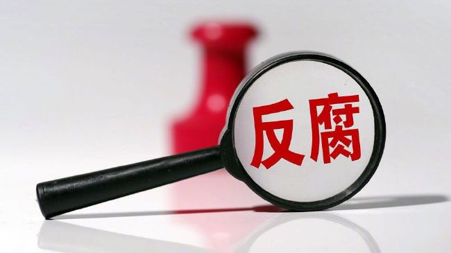 图为：克里斯汀·昆 高斯林导演处女作发布会 女主角克里斯蒂娜耀眼 2014-05-21 当地时间5月20日，第67届戛纳电影节，电影《迷河》发布会，主创齐聚。