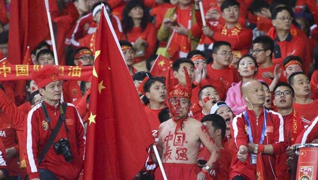 由风头正盛的《异形：夺命舰》女主卡莉·史派妮加盟，查尔斯·梅尔顿（《五月十二月》）也在杂志采访中官宣出演，他们将饰演一对夫妻。