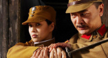 第二，人物关系更具戏剧张力，特别是梁家辉饰演的“狼王”傅隆生与“养子团”之间复杂的父子反目关系。