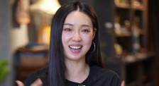 柳岩一袭豹纹裤装搭配“小龙角”新发型以及金属耳环，帅气干练之中又透露出一丝可爱俏皮的女人味。